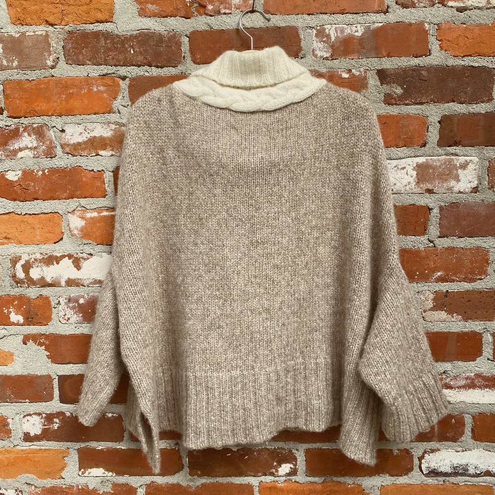 MERSEA Lima Luxe Alpaca Blend Oversized Pullover Sweater One Size - Picture 3 of 6